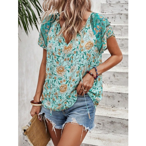 Turquoise Green Floral Printed Boho Short Sleeve Shirt - Picture 5 of 6